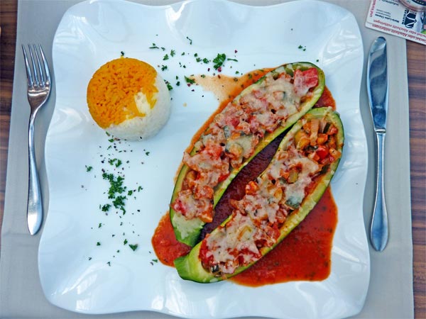 Bahnhof Reken - Zucchinischiffchen