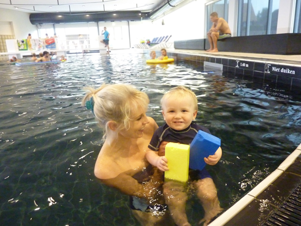 Hallenbad im Hof van Saksen