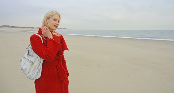 Elischeba roter Mantel Zeeland