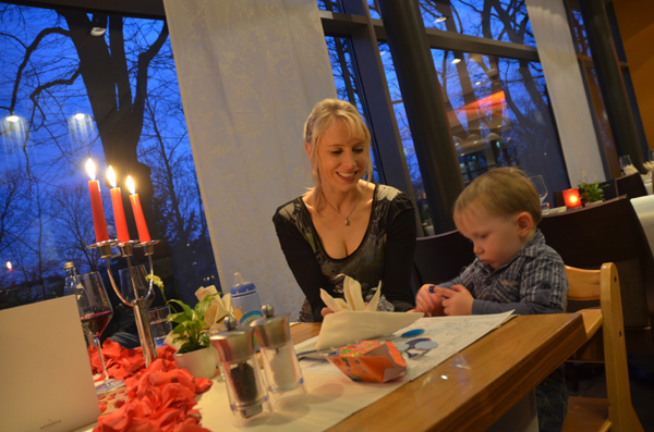 leon und mama in hamburg