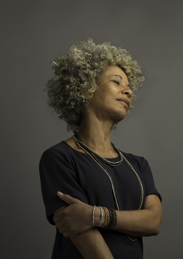 Real_Time_Collection_8834_600x848