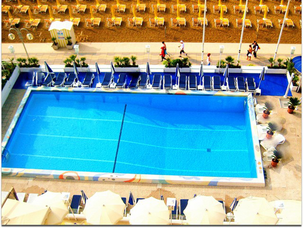 Pool - Hotel Anthony