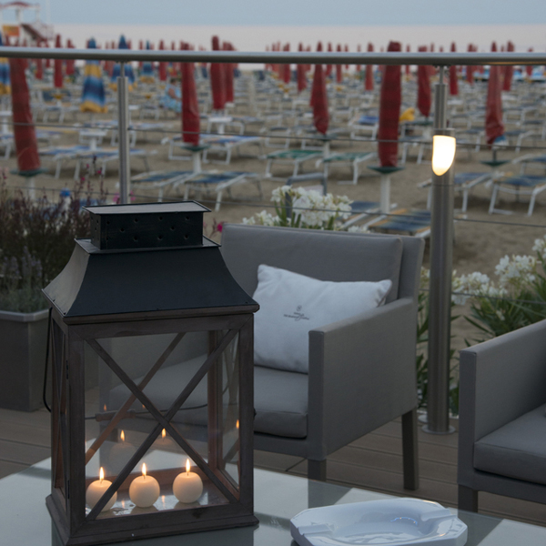 terrazza-e-colazioni-vidimiramare_600x600