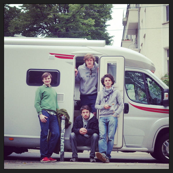 Reisen mit dem Wohnmobil – unterwegs mit den Kumpels