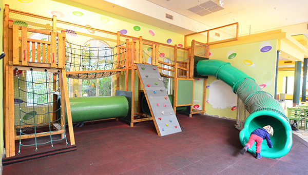 spielplatz indoor