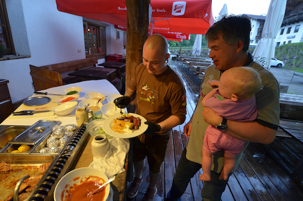 wilder kaiser hotel scheffau grillen
