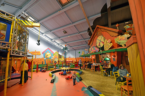 wetterfeste_spielhalle