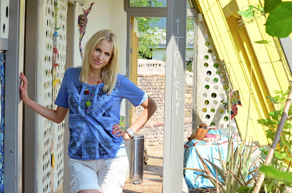 Toilette im Earthship