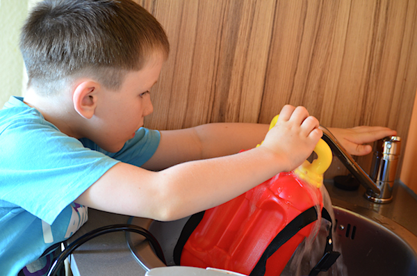 Wassertank auffüllen