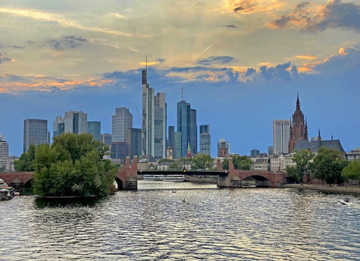 Frankfurter Skyline - Mainhattan