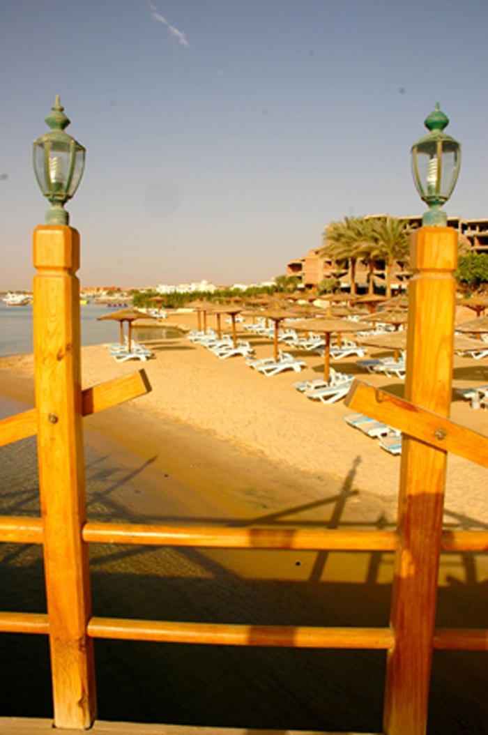 Marriott Beach Resort Hurghada - Blick auf Hotelstrand