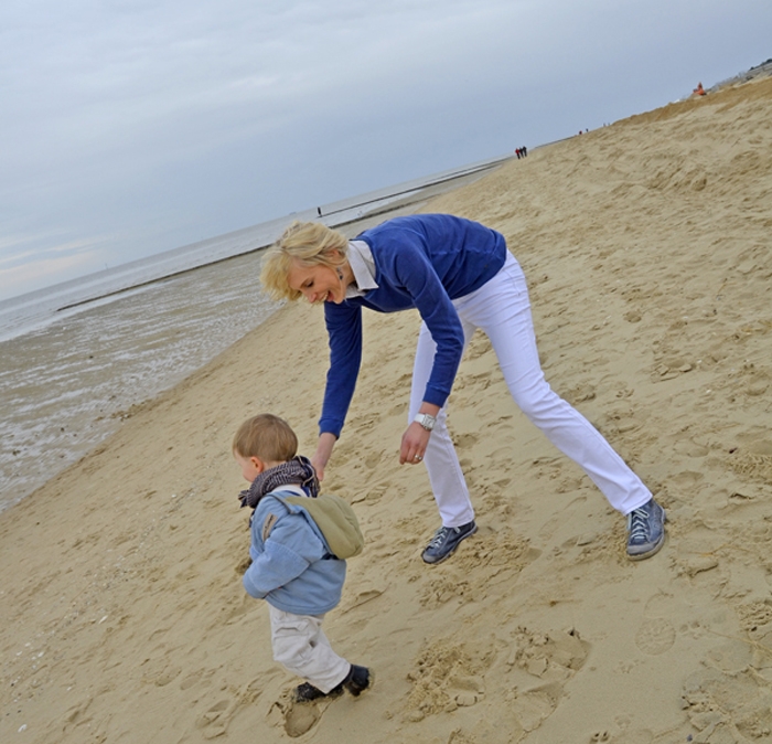 Elischeba und Leon - Laufen am Strand in Cuxhaven