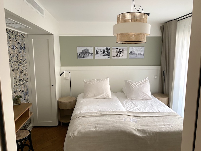 Zimmer im Badhotel Domburg - Doppelbett