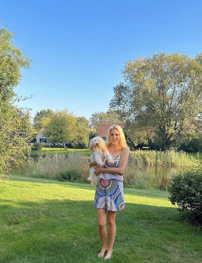 Parc Sandur - Elischeba Wilde mit Hund