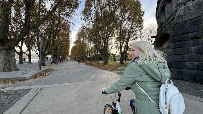 Elischeba Wilde - Fahrrad fahren in Koblenz
