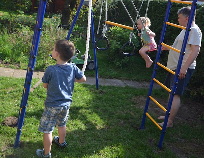 Klettergerüst für den eigenen Garten - Pierre und Kids